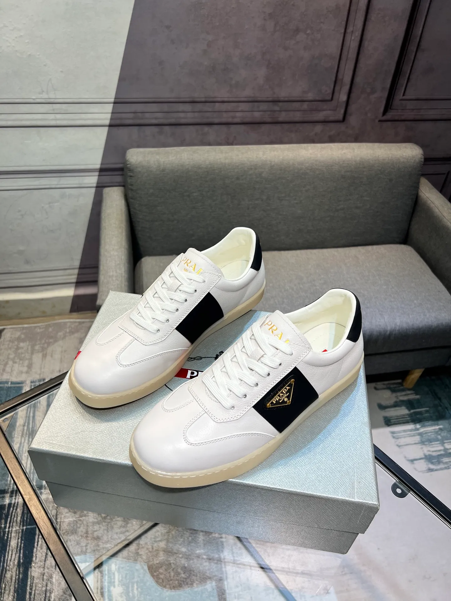 Men's shoes 💰540 [PRADA] Men's shoes are popular in the counter, official website synchronization, 1 high-quality shipment ✔️ Original frosted cowhide + cowhide lining, 1🆚1 replica, original sole, 38-45 (45 customized, non-refundable)